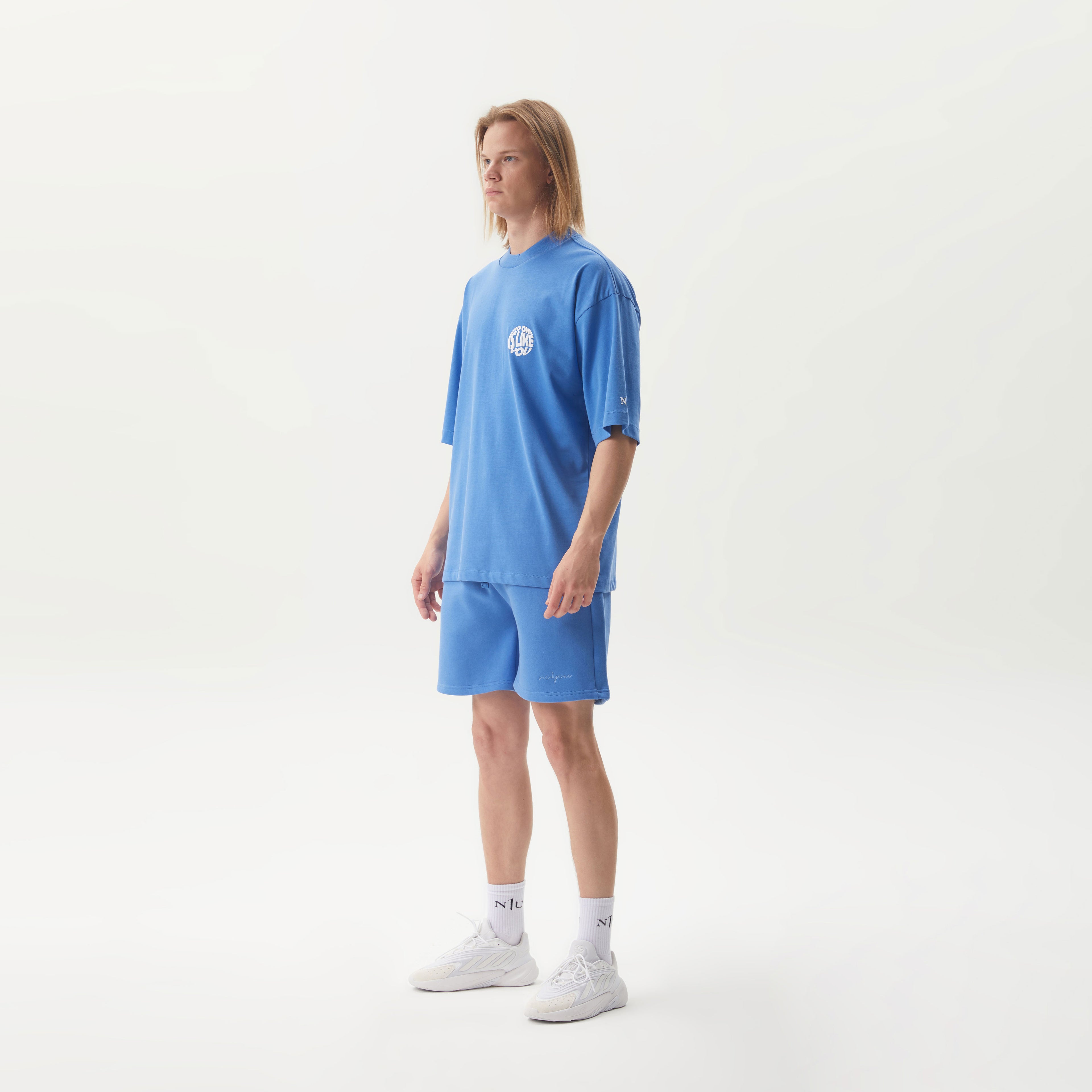 T-Shirt mit Backprint Blau Unisex - No1You