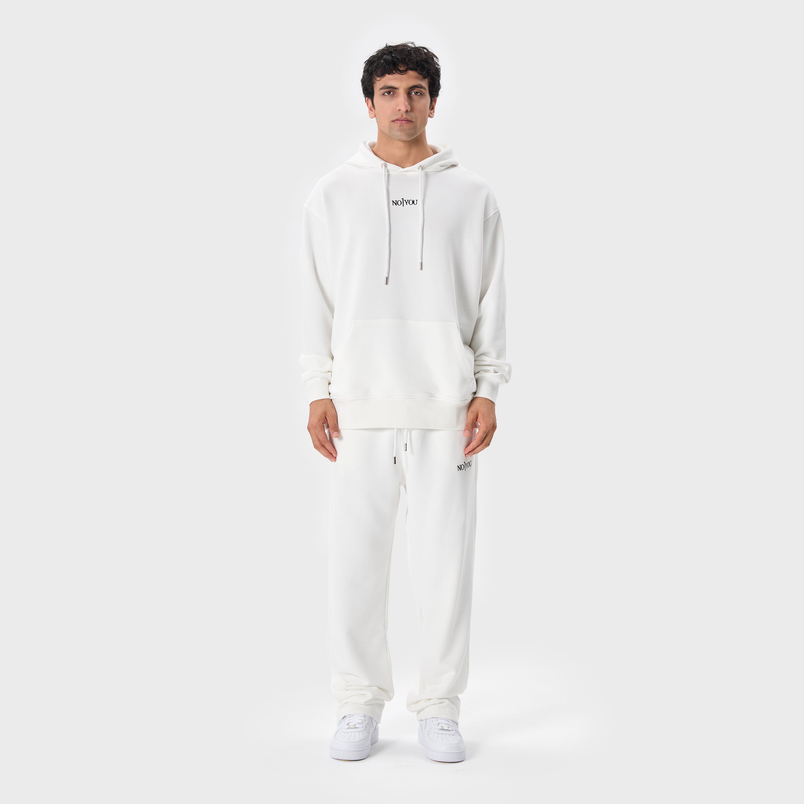 ESSENTIAL 2 WHITE EMBROIDERY HOODIE
