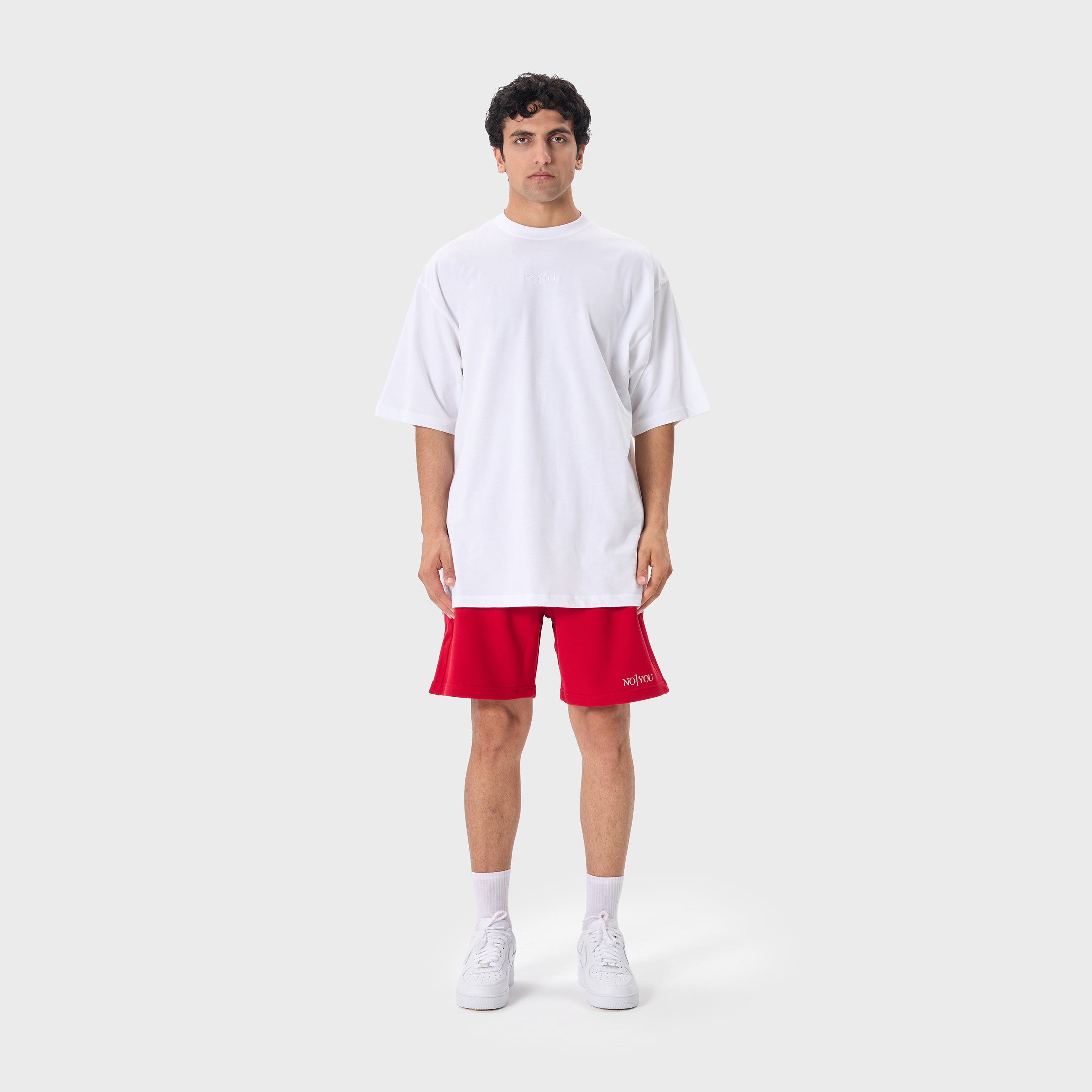 ESSENTIAL 2 RED EMBROIDERY SWEATSHORT