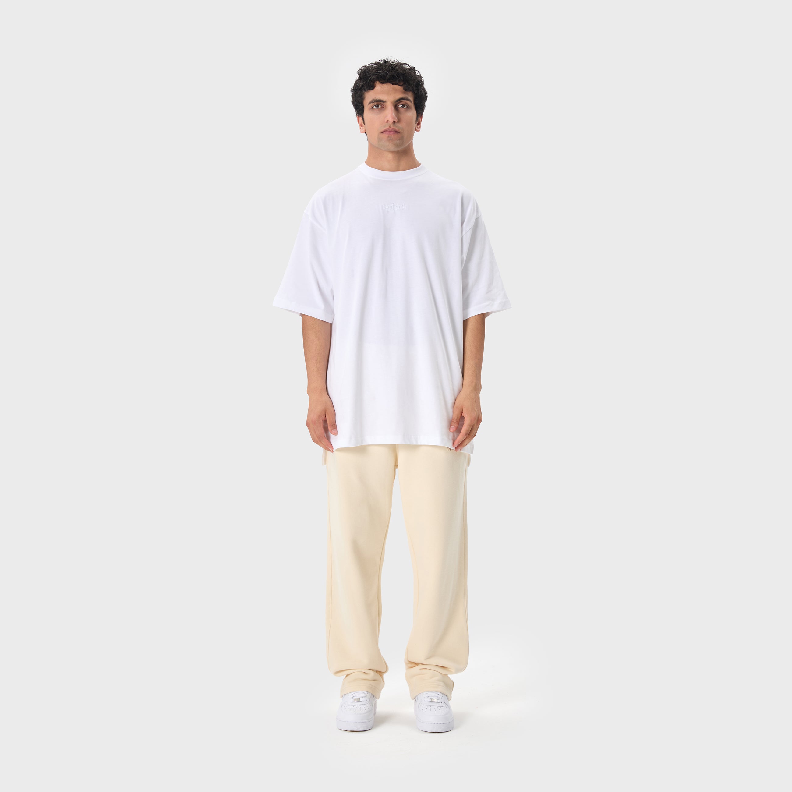 ESSENTIAL 2 STONE EMBROIDERY SWEATPANTS
