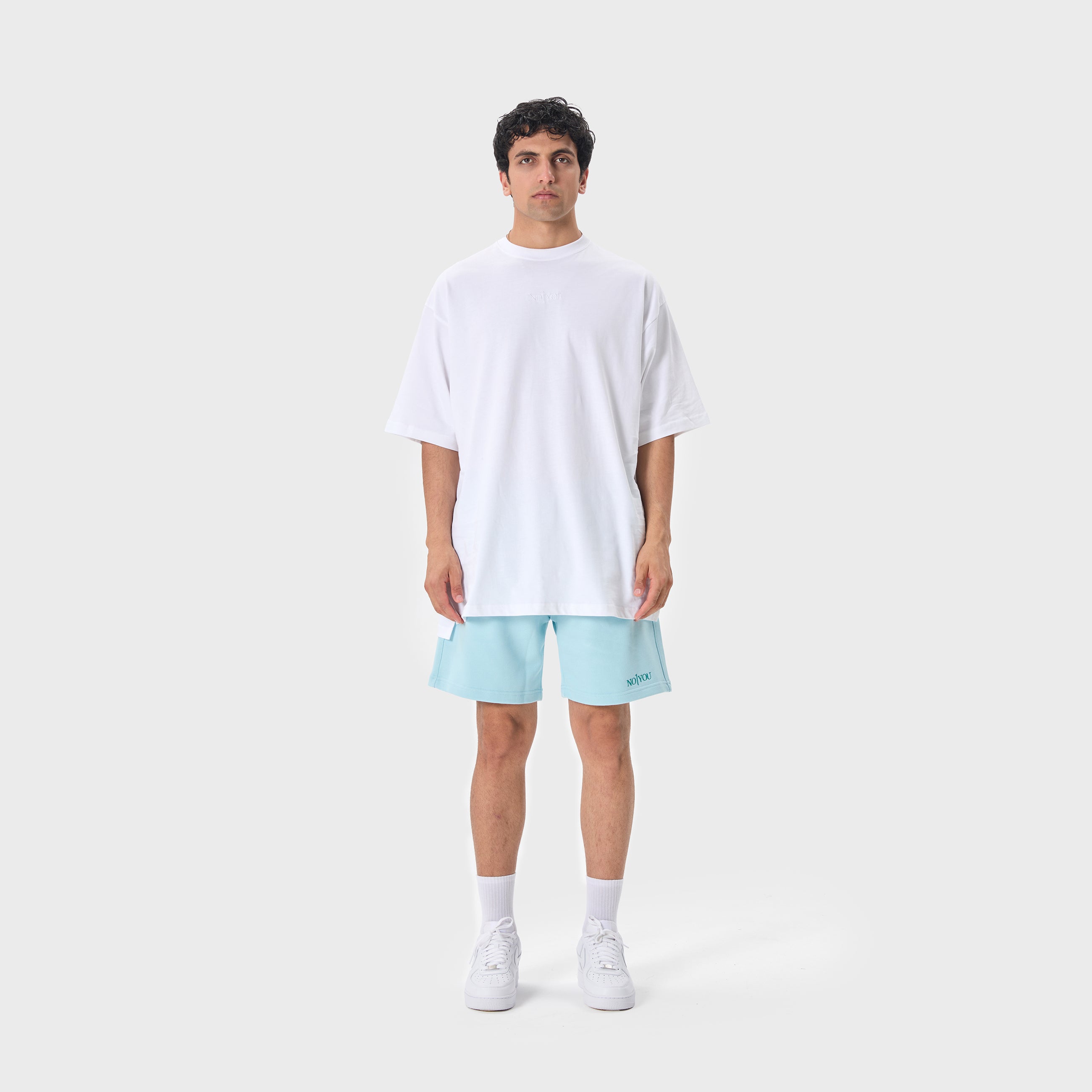 ESSENTIAL 2 BABY BLUE EMBROIDERY SWEATSHORT