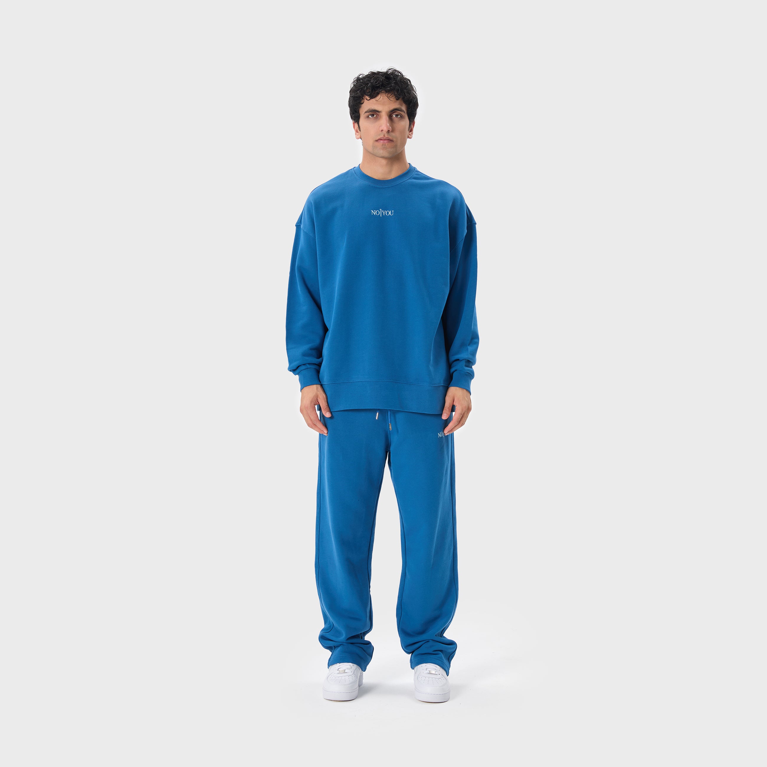 ESSENTIAL 2 DARK BLUE EMBROIDERY SWEATSHIRT