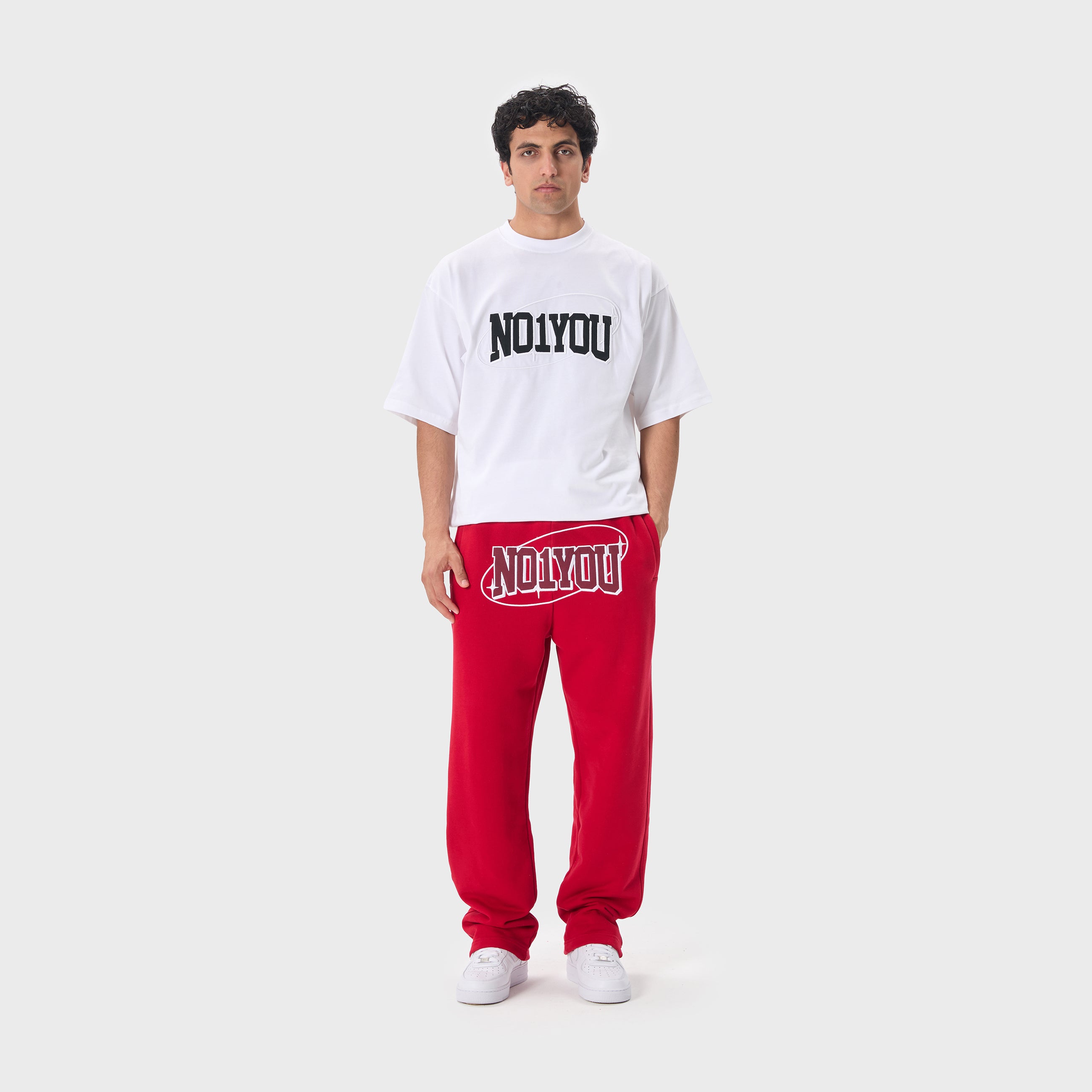 ESSENTIAL 2 RED STAR SWEATPANTS