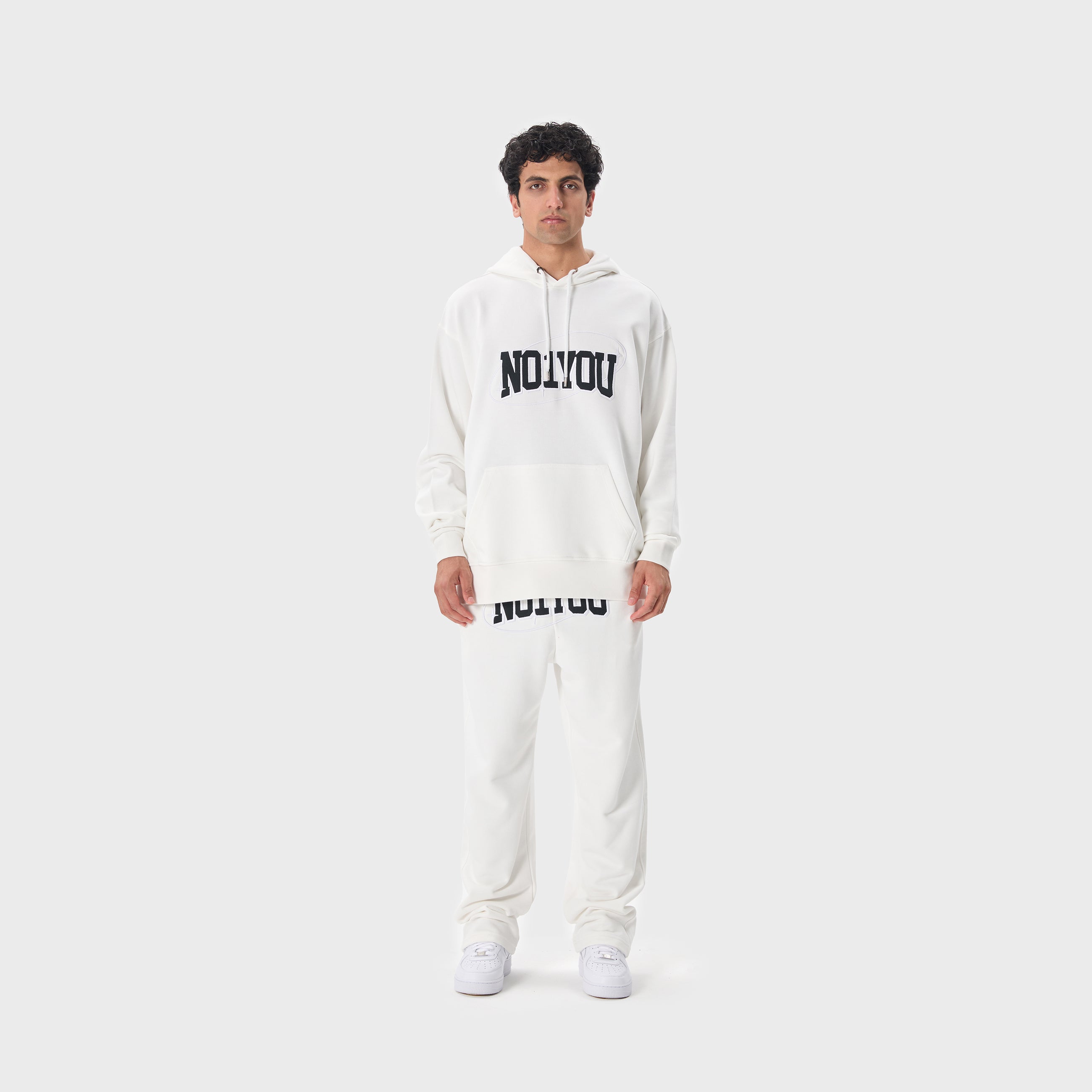ESSENTIAL 2 WHITE STAR HOODIE