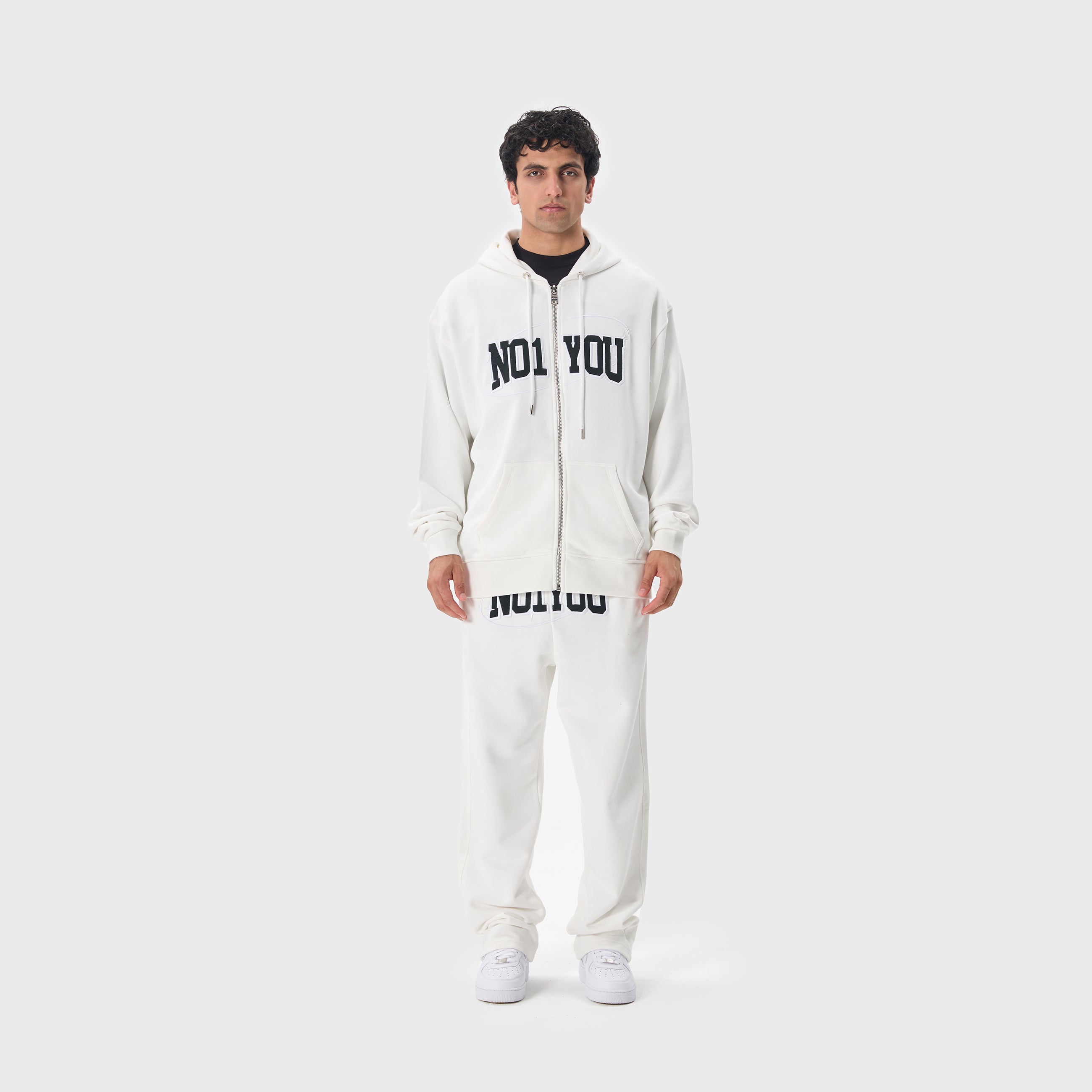 ESSENTIAL 2 WHITE STAR ZIP HOODIE