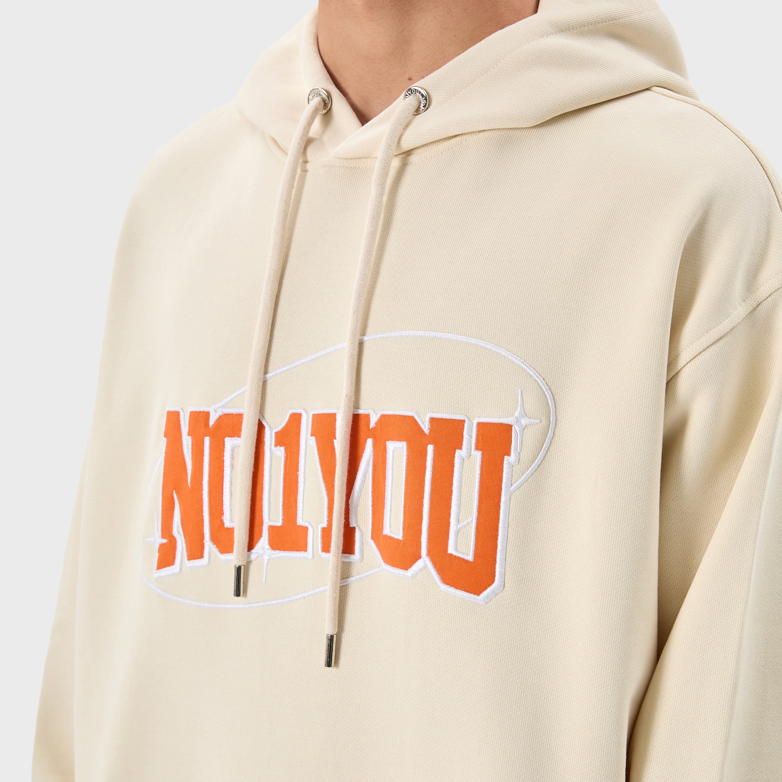 ESSENTIAL 2 STONE STAR HOODIE
