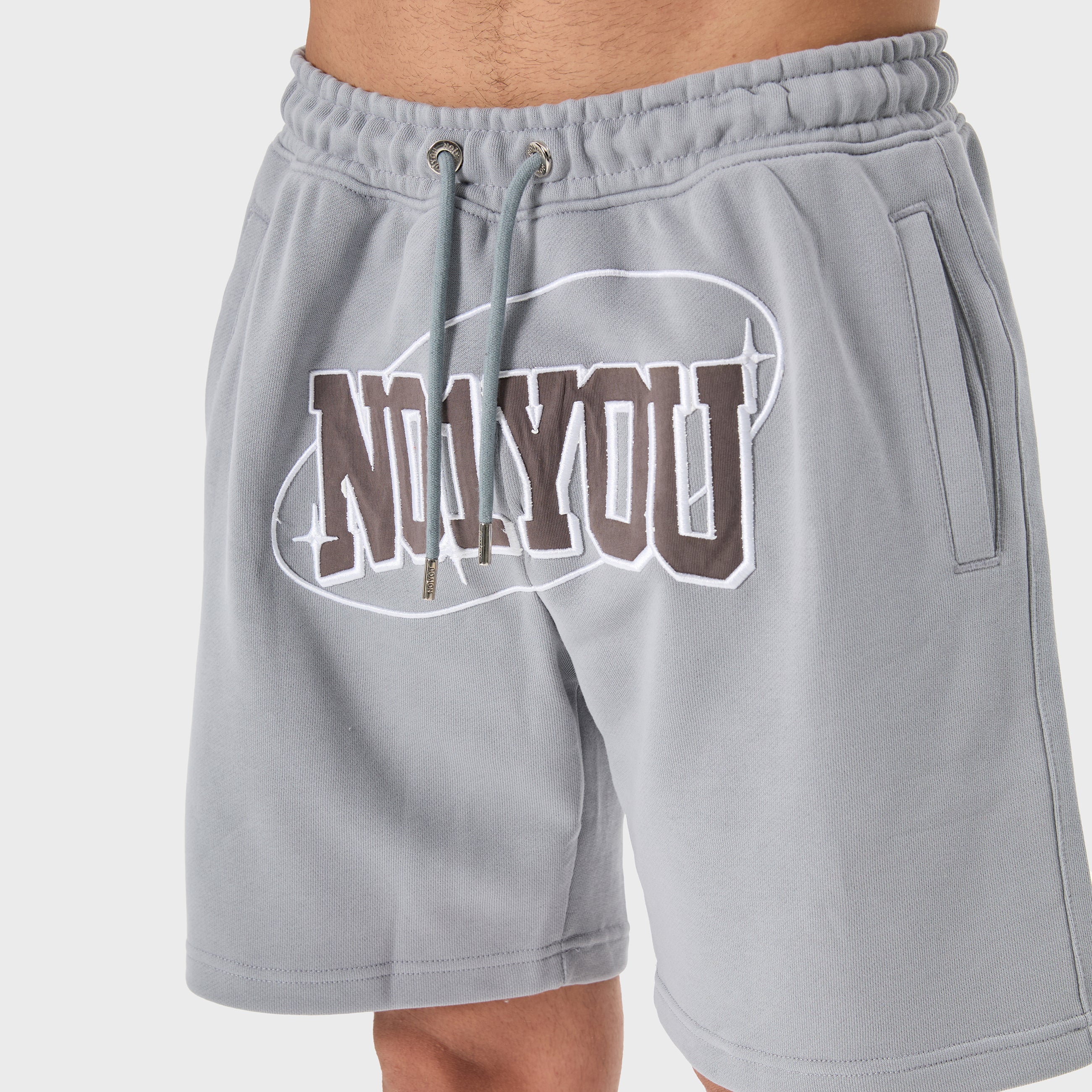 ESSENTIAL 2 LIGHT GREY STAR SWEATSHORT