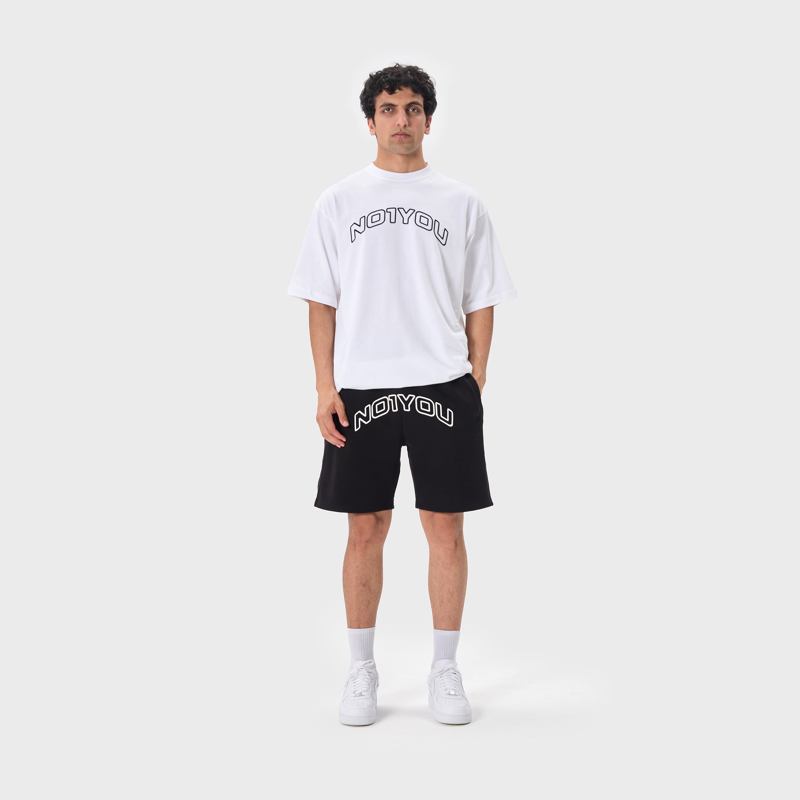 ESSENTIAL 2 BLACK EMBOSSED SWEATSHORT