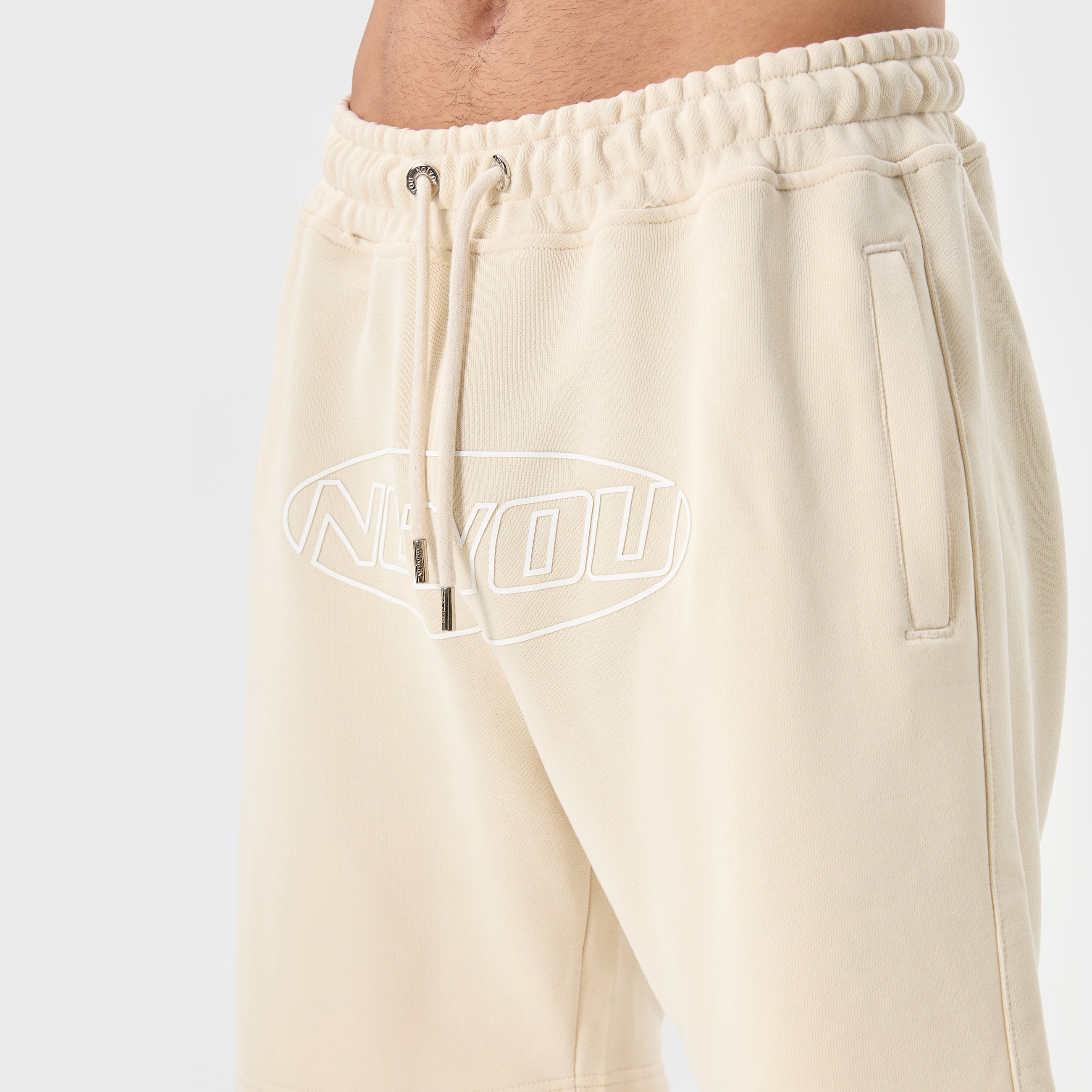 ESSENTIAL 2 STONE ELLIPSE SWEATSHORT