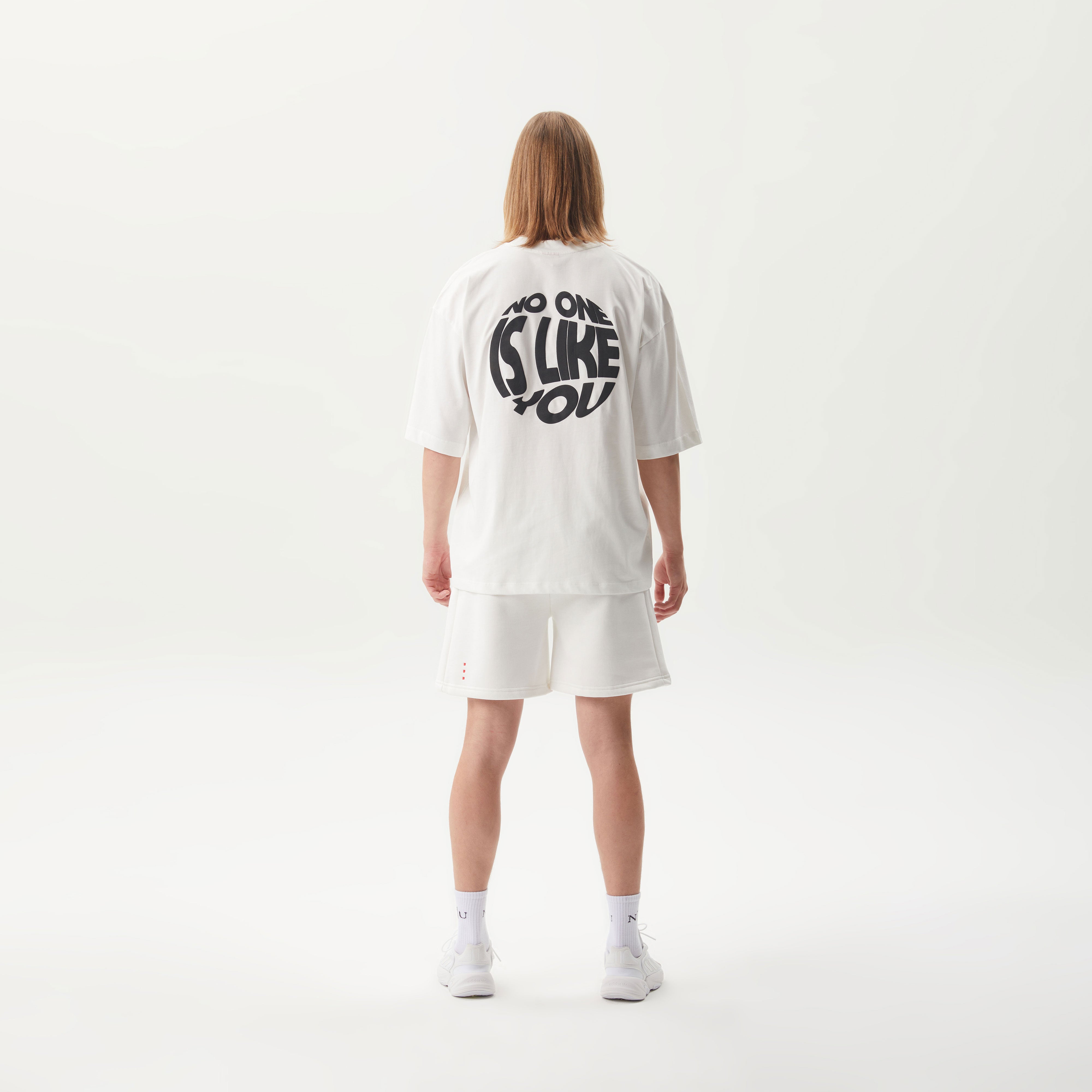 T-Shirt mit Backprint Weiß Unisex - No1You